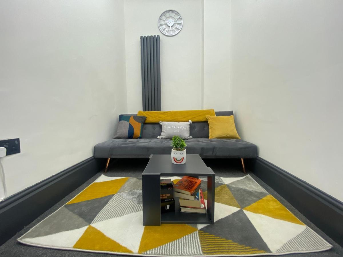 ברמינגהאם Swanky Apartments מראה חיצוני תמונה